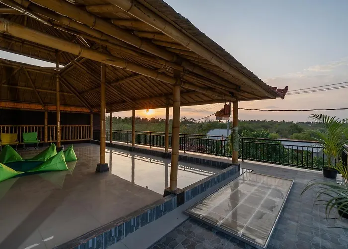 Hostel The Green Groves *