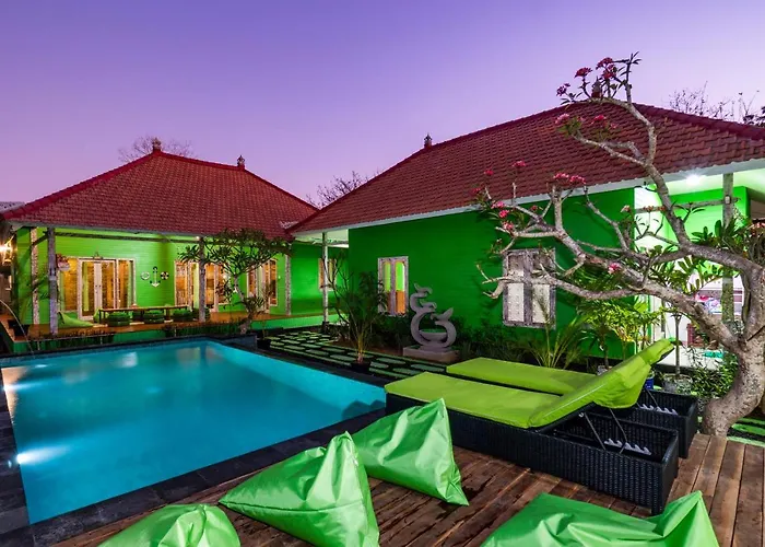 The Green Groves Hostel