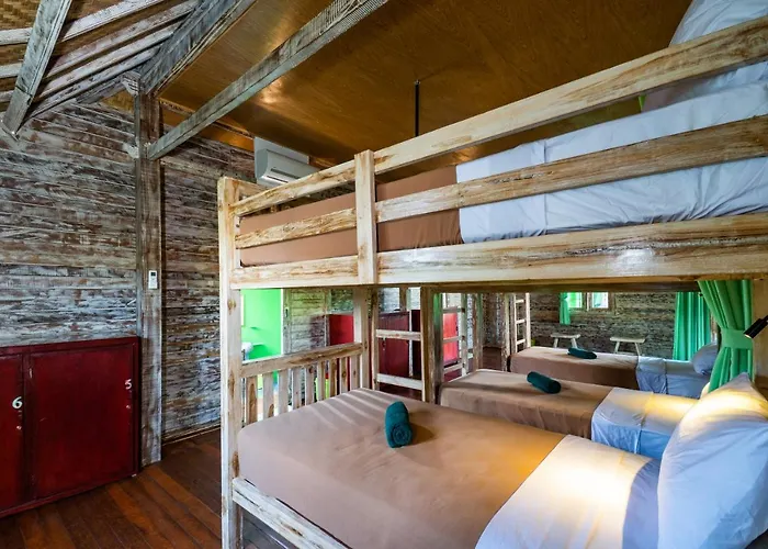The Green Groves Hostel Nusa Lembongan (Bali)